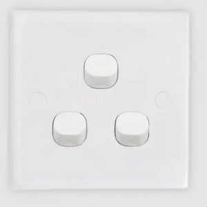 Kevilton - Switch White - 3 Gang 2 Way