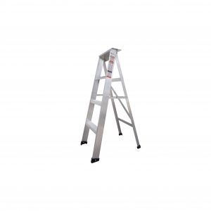 Swisstek - Step Ladder 4 Feet
