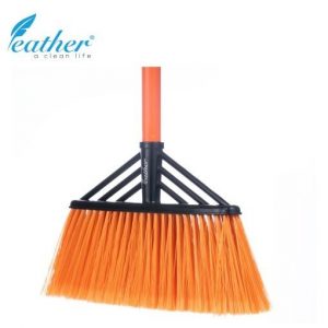 Feather - Indoor Broom Hawk